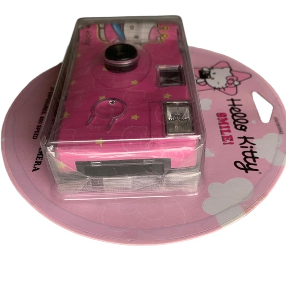 Hello Kitty 35mm Camera Y2K - Picture 4 of 5